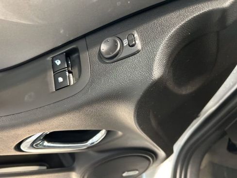 Used 2010 Chevrolet Camaro LT w/ LPO, Ground Effects Package RWD image 9