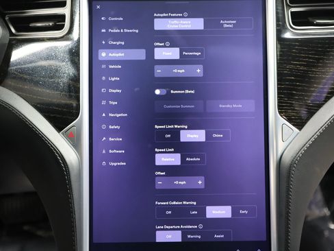 Used 2017 Tesla Model S 90D image 50