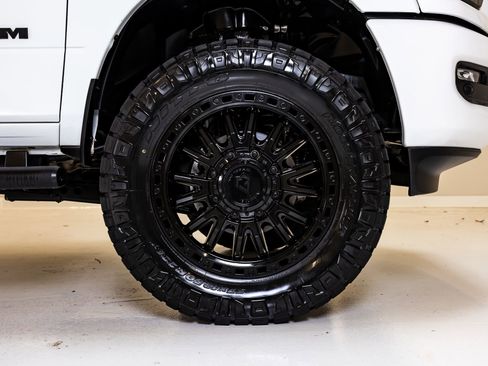Used 2024 RAM 3500 Laramie w/ Night Edition AWD/4WD image 12