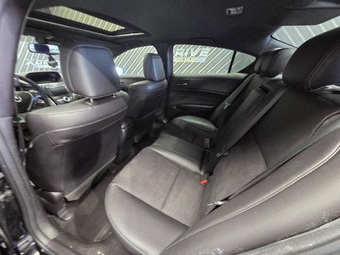 Used 2017 Acura ILX image 29