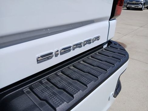 New 2026 GMC Sierra 3500 Denali w/ Denali Reserve Package AWD/4WD image 39