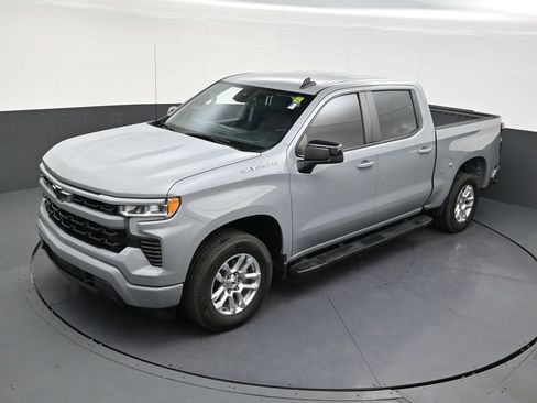 Used 2024 Chevrolet Silverado 1500 RST image 12