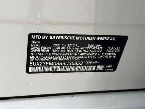 Used 2024 BMW X7 xDrive40i w/ Executive Package AWD/4WD image 25