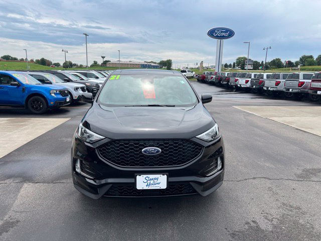 Used 2021 Ford Edge ST-Line w/ Class II Trailer Tow Package AWD/4WD image 2