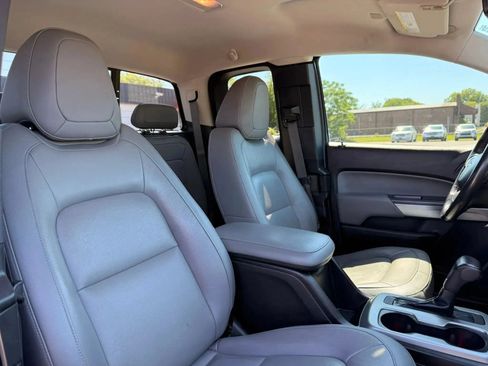 Used 2019 Chevrolet Colorado LT w/ Luxury Package, Chrome AWD/4WD image 37