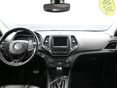 Used 2020 Jeep Cherokee Latitude Plus FWD image 21