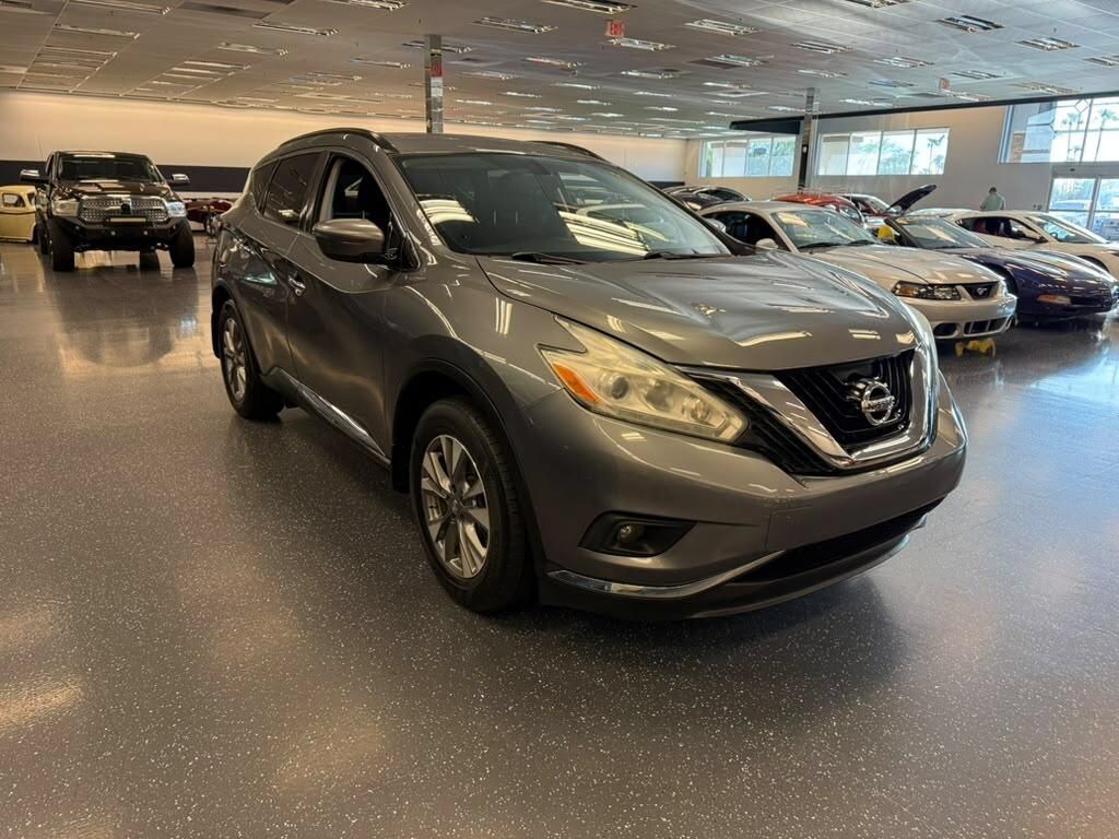 Used 2017 Nissan Murano SV AWD/4WD image 5