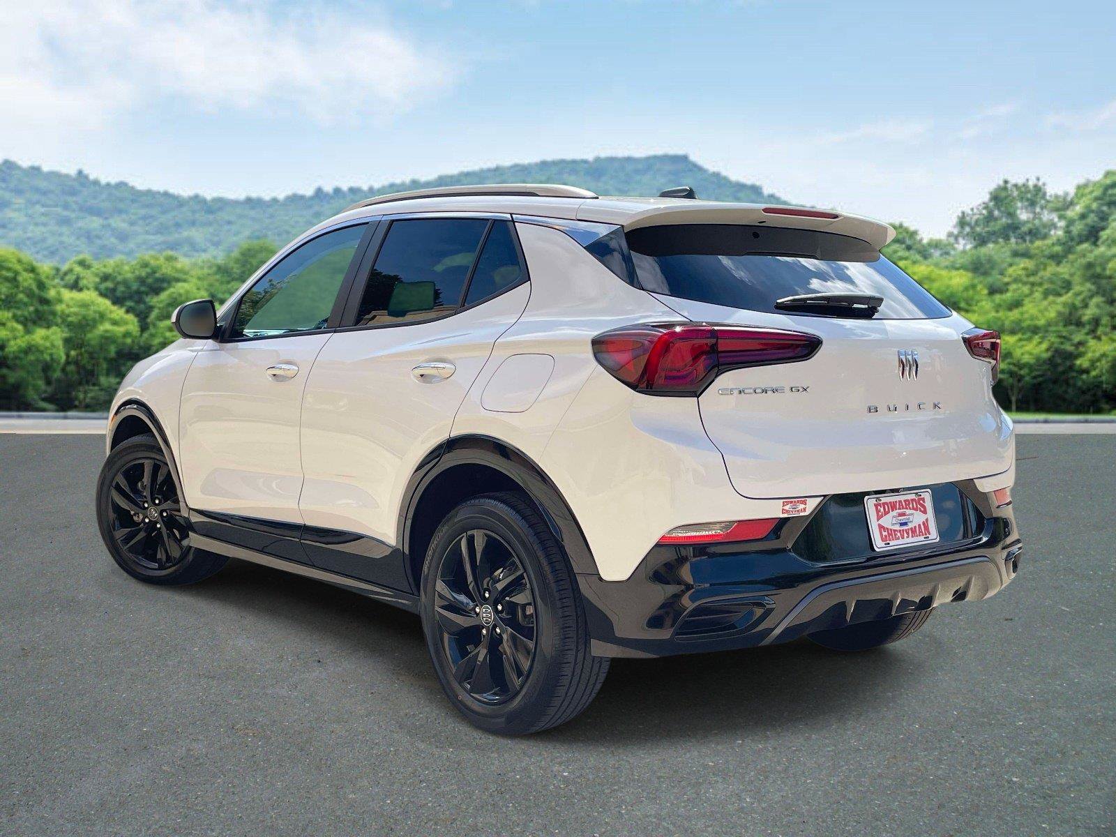 Used 2024 Buick Encore GX Sport Touring w/ Advanced Technology Package FWD image 5
