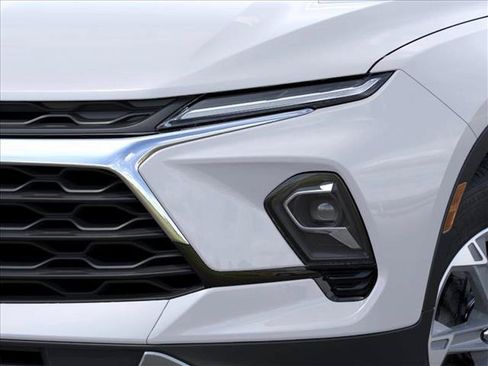 New 2026 Chevrolet Blazer LT FWD image 10