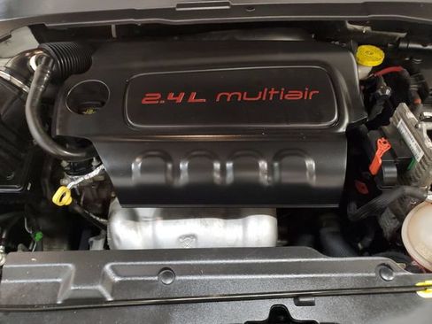 Used 2018 Jeep Compass Trailhawk w/ Safe & Security Group AWD/4WD image 23