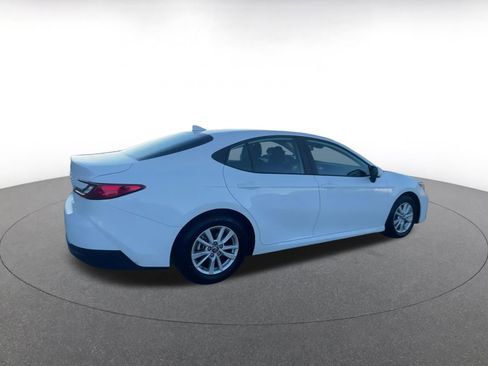 Used 2025 Toyota Camry LE image 15