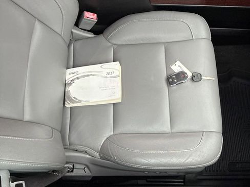 Used 2017 GMC Sierra 1500 SLT w/ SLT Premium Package image 22