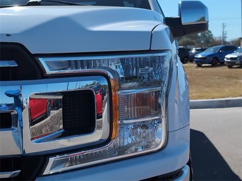 Used 2018 Ford F150 XLT image 12