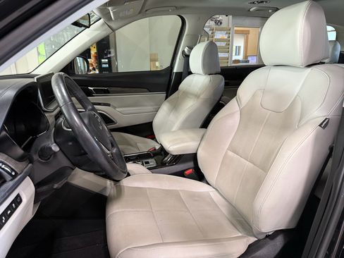 Used 2022 Kia Telluride EX w/ Towing Package AWD/4WD image 10