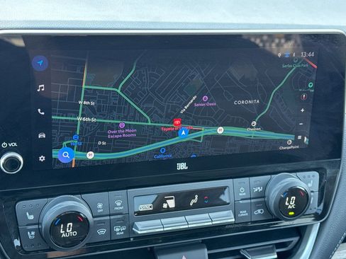 Used 2025 Toyota Grand Highlander AWD image 20