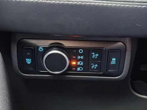 Used 2024 Ford Mustang Mach-E Select image 26