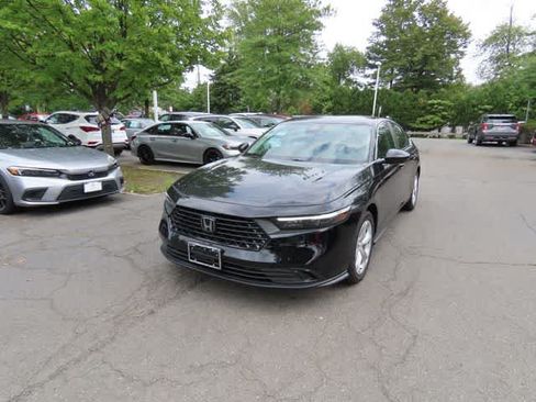 Used 2023 Honda Accord LX image 1