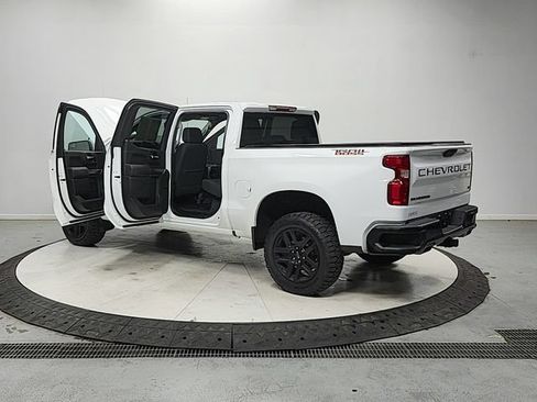 Used 2021 Chevrolet Silverado 1500 LT Trail Boss w/ Bed Protection Package AWD/4WD image 13