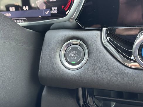 New 2026 GMC Canyon Elevation w/ Convenience Package image 26