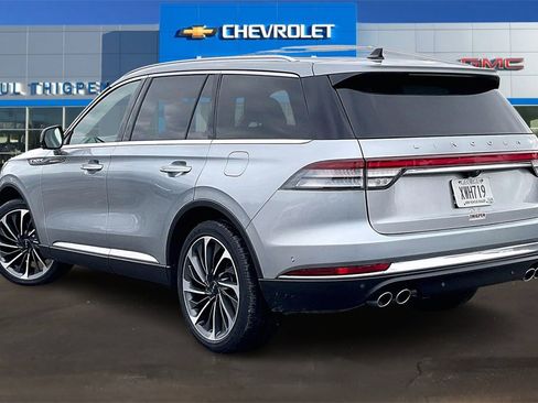 Used 2024 Lincoln Aviator Reserve w/ Equipment Group 201A image 4