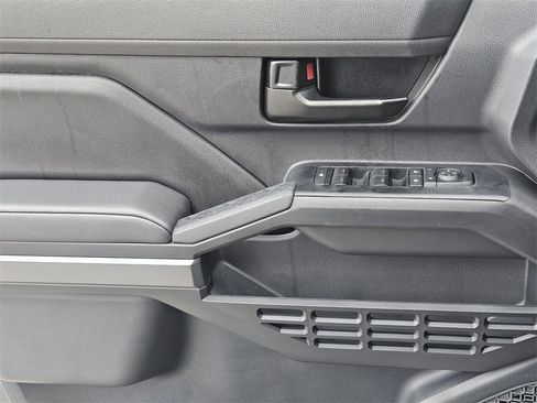 New 2025 Toyota Tacoma SR5 w/ Blackout Package (GST) image 17