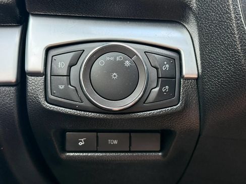 Used 2018 Ford Explorer Sport w/ Equipment Group 401A AWD/4WD image 31