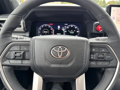 New 2025 Toyota Tacoma TRD Off-Road image 22