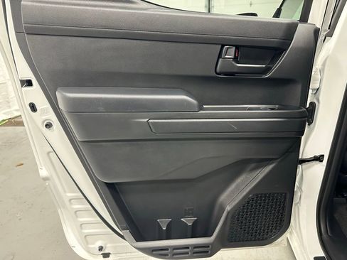 Used 2025 Toyota Tacoma SR5 image 40