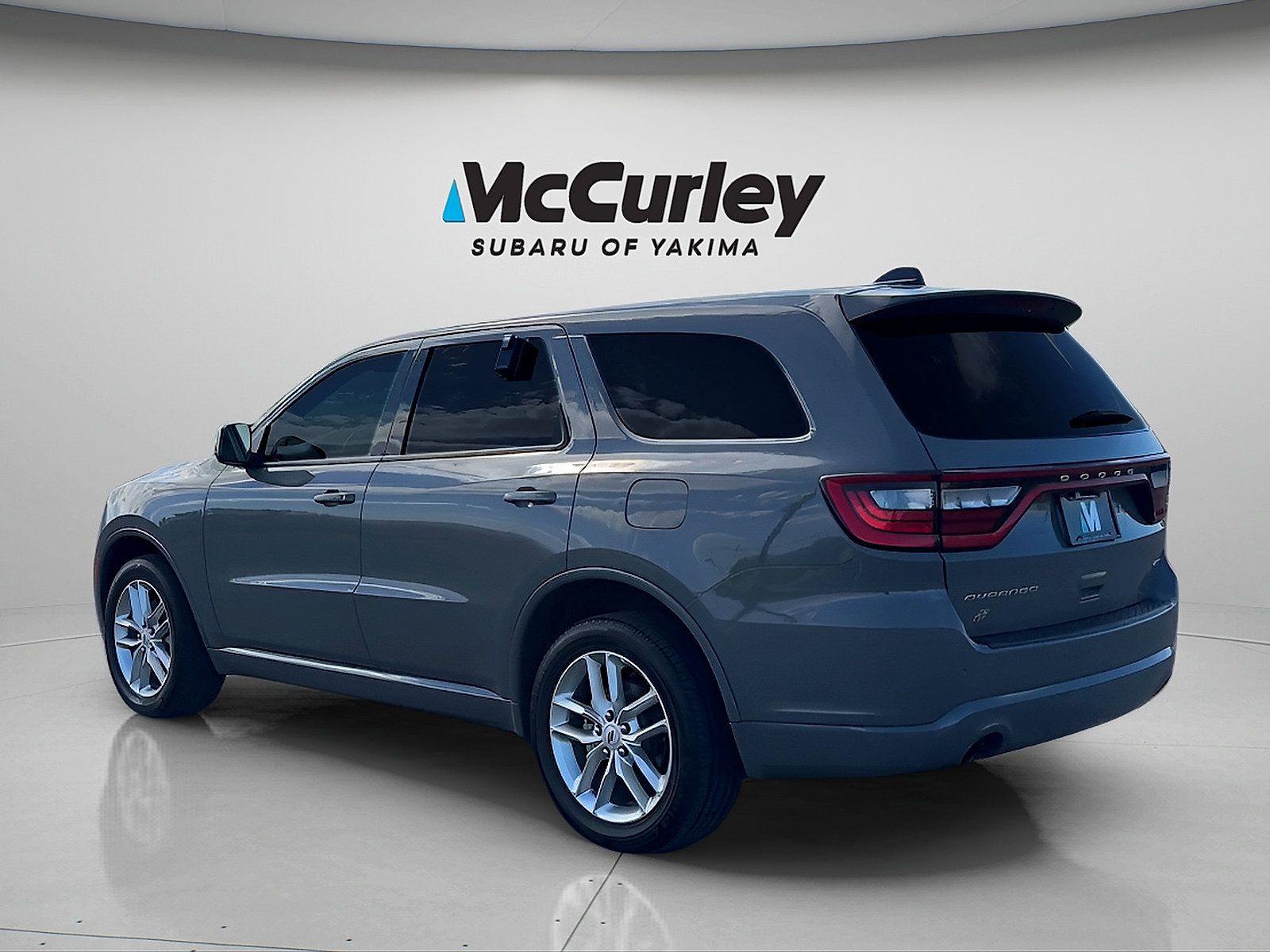 Used 2025 Dodge Durango GT AWD/4WD image 4