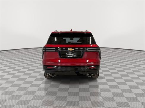 New 2026 Chevrolet Traverse High Country w/ LPO, Illumination Package image 9