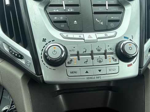 Used 2011 GMC Terrain SLT AWD/4WD image 26