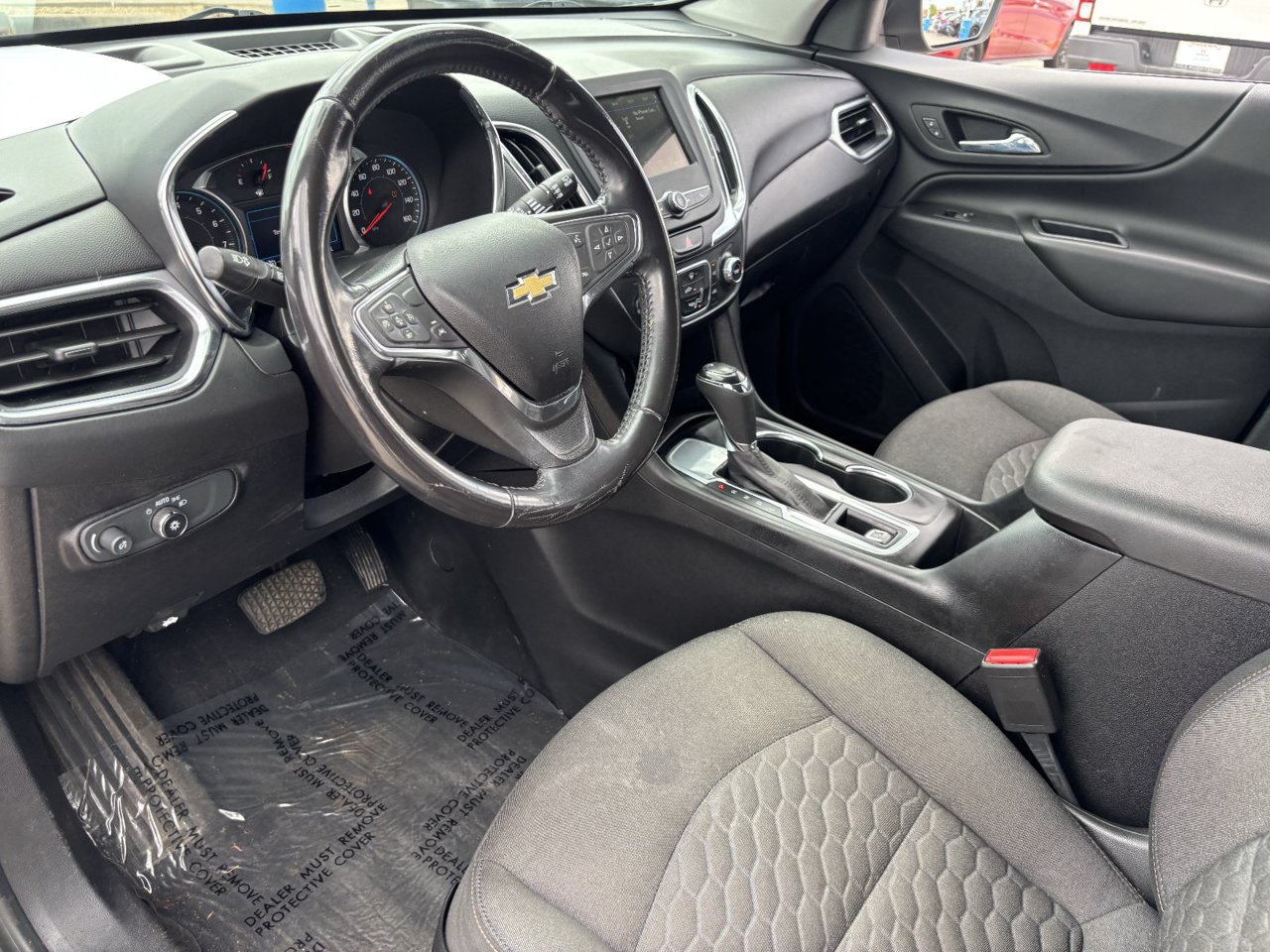 Used 2019 Chevrolet Equinox LT FWD image 16