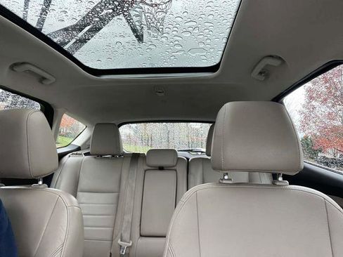 Used 2013 Ford C-MAX SEL image 71