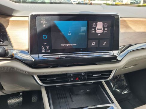 Certified 2025 Volkswagen Atlas SE AWD/4WD image 27
