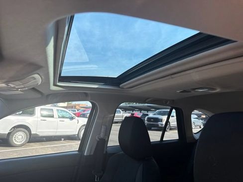 Used 2016 MAZDA CX-5 Touring w/ Bose/Moonroof Package FWD image 11