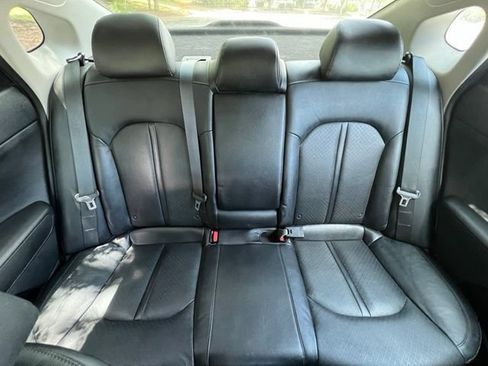 Used 2020 Kia Optima SE FWD image 23