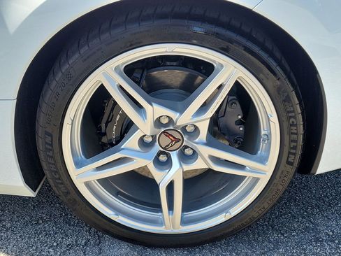 Used 2025 Chevrolet Corvette Stingray Coupe w/ 1LT image 8