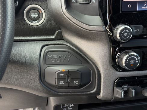 New 2026 RAM 2500 Tradesman w/ Chrome Appearance Group image 20