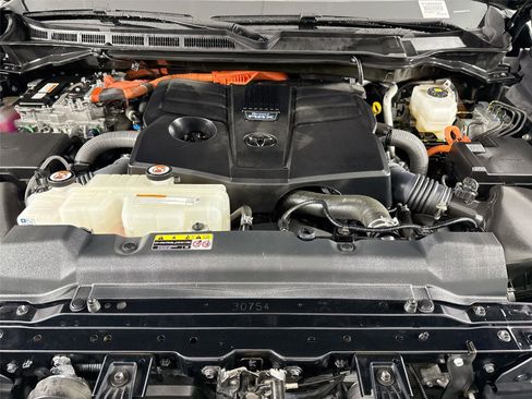 Certified 2022 Toyota Tundra TRD Pro AWD/4WD image 45
