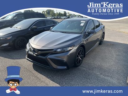Used 2023 Toyota Camry SE
