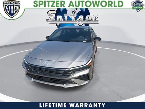 New 2026 Hyundai Elantra SEL Sport Premium FWD image 3