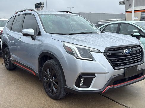 Used 2023 Subaru Forester Sport image 3