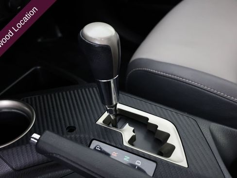 Used 2014 Toyota RAV4 Limited image 6