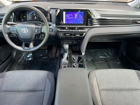 Certified 2025 Toyota Camry LE FWD image 3