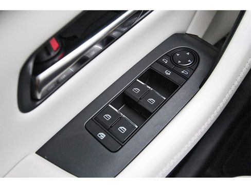 Certified 2025 MAZDA CX-90 3.3 Turbo w/ Premium Plus Pkg image 22