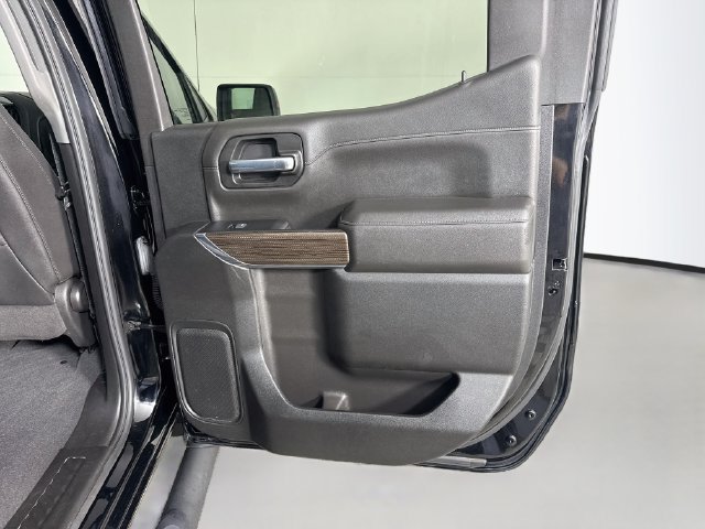 Used 2021 Chevrolet Silverado 1500 RST w/ Redline Edition AWD/4WD image 27
