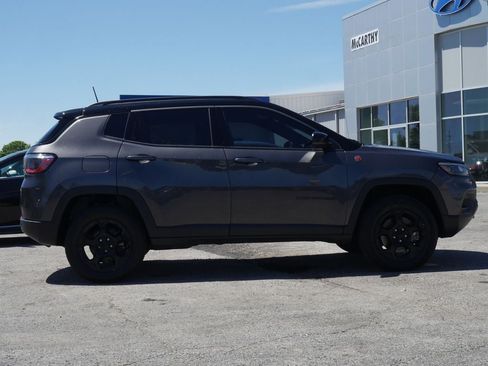 Used 2024 Jeep Compass Trailhawk AWD/4WD image 9