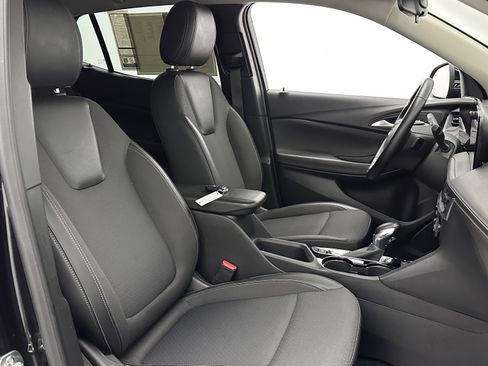Used 2024 Buick Encore GX Preferred FWD image 35