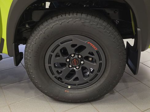 New 2026 Nissan Frontier PRO-4X w/ Pro-4x Convenience Package image 24