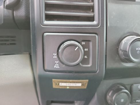 Used 2016 Ford F150 XL w/ XL Power Equipment Group AWD/4WD image 30
